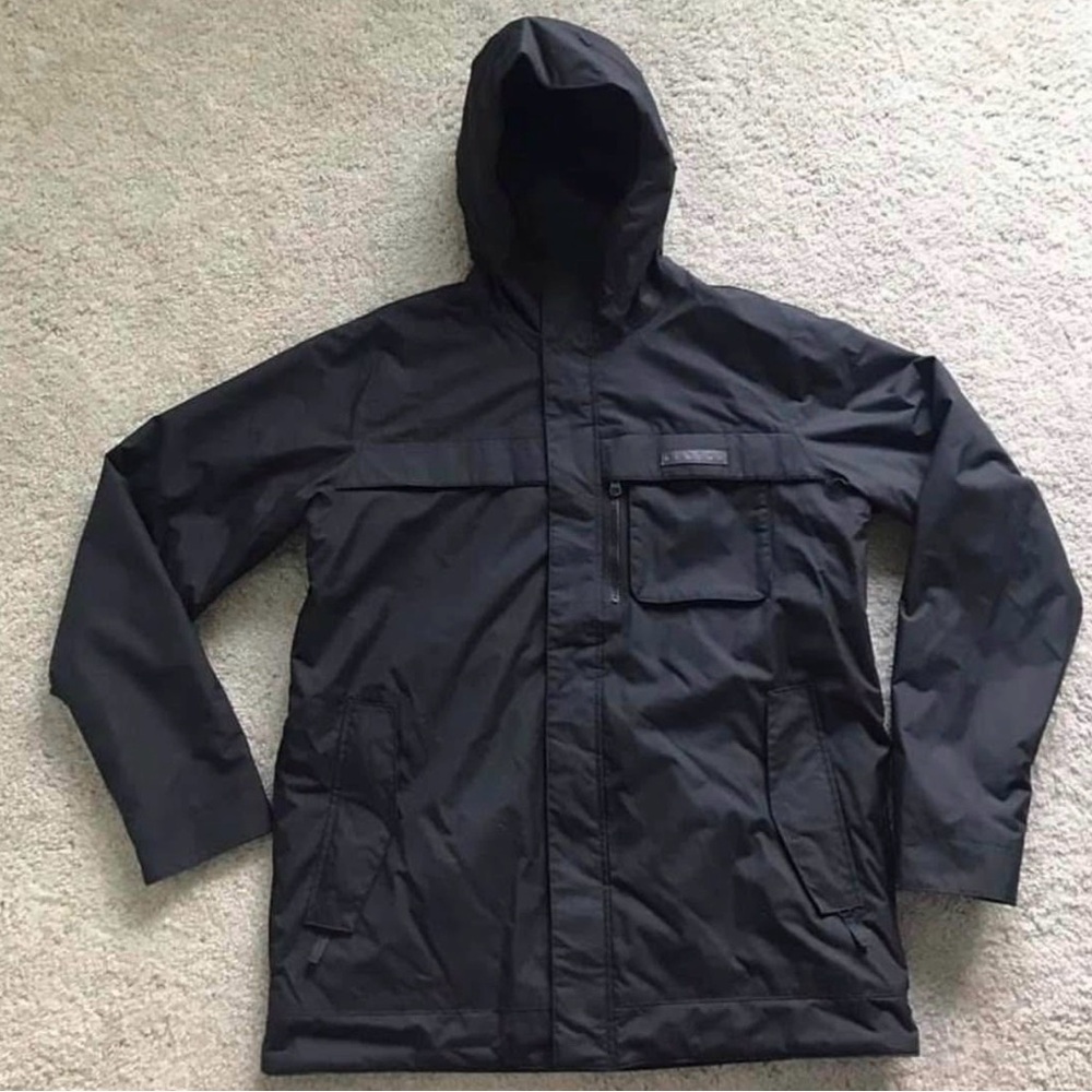 Burton Men's Large Black Snowboard Jacket